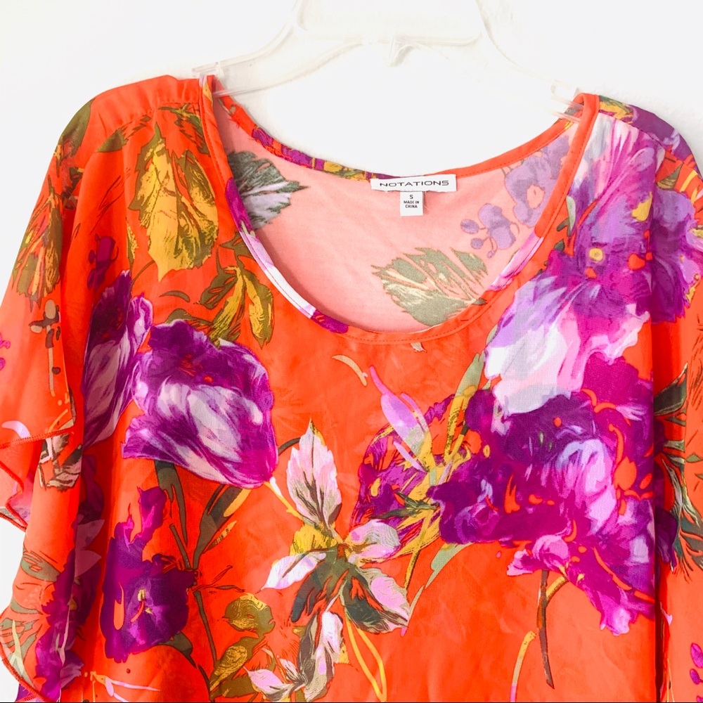 Floral Top - Picture 2 of 8